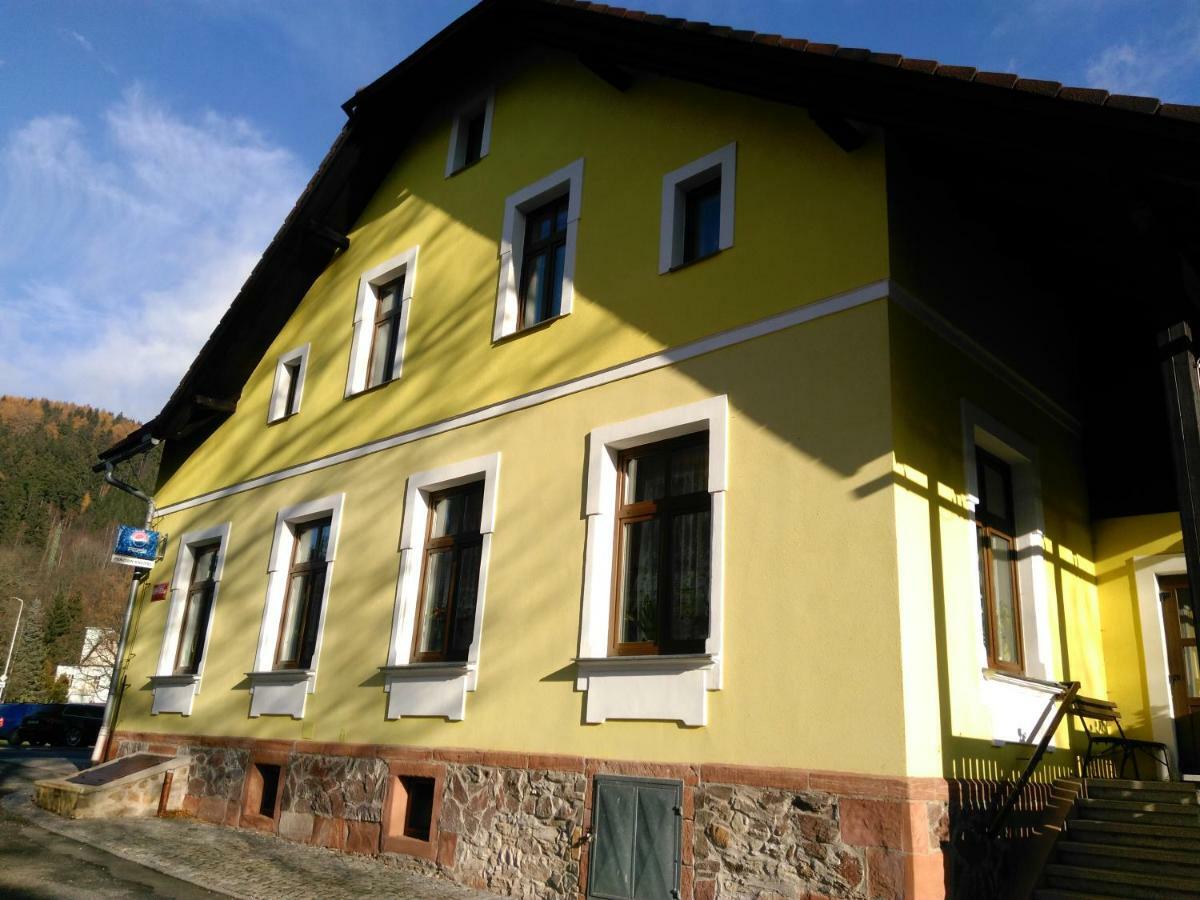 Penzion Kneifel, S.R.O. Горні-Маршов Екстер'єр фото