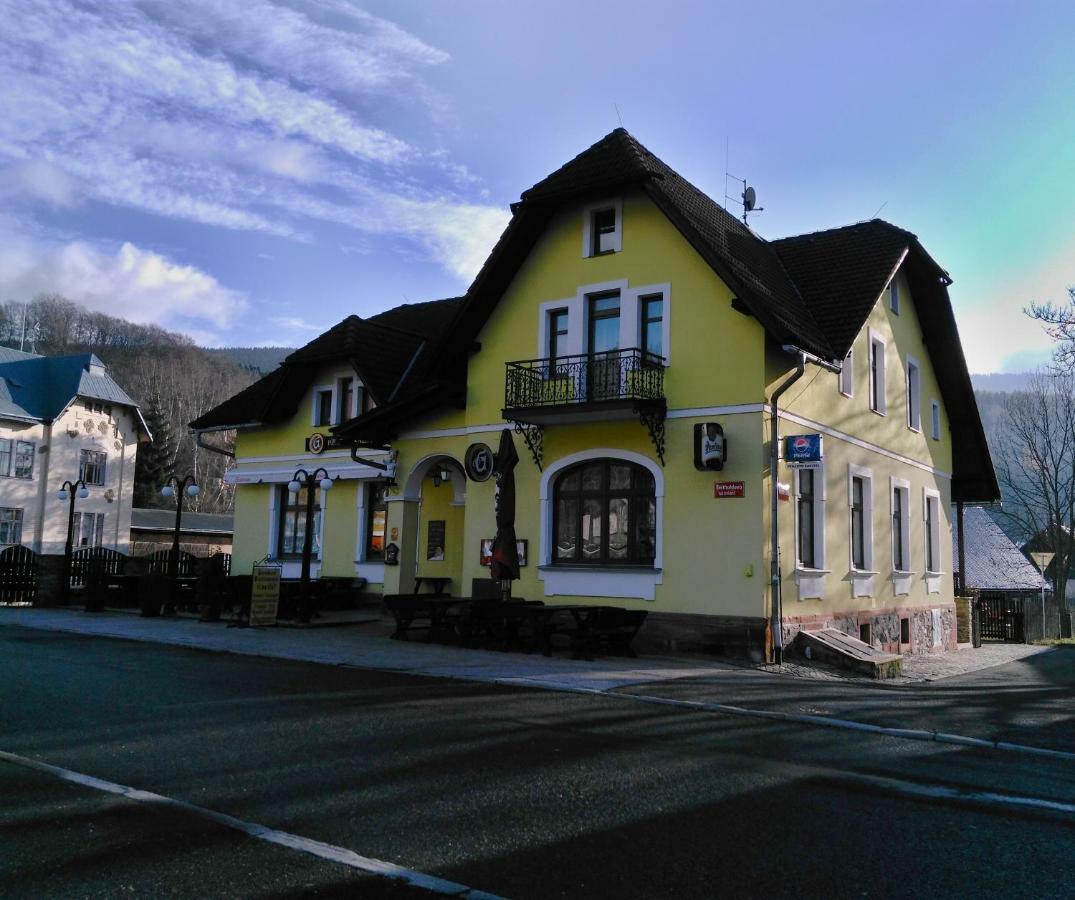 Penzion Kneifel, S.R.O. Горні-Маршов Екстер'єр фото